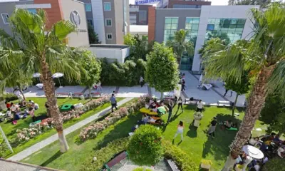 Yaşar Üniversitesi